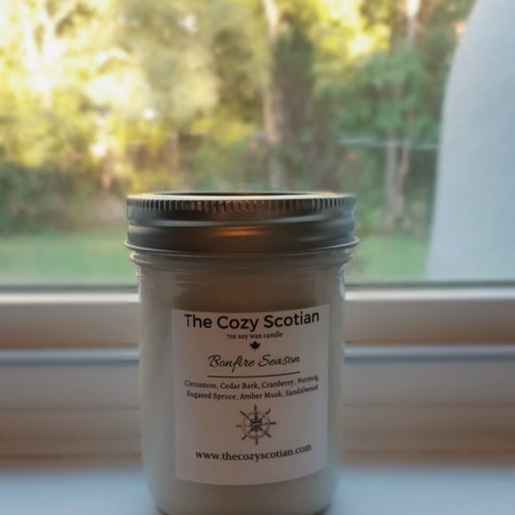 Bonfire Season 7oz Soy Candle - Picture 2 of 3